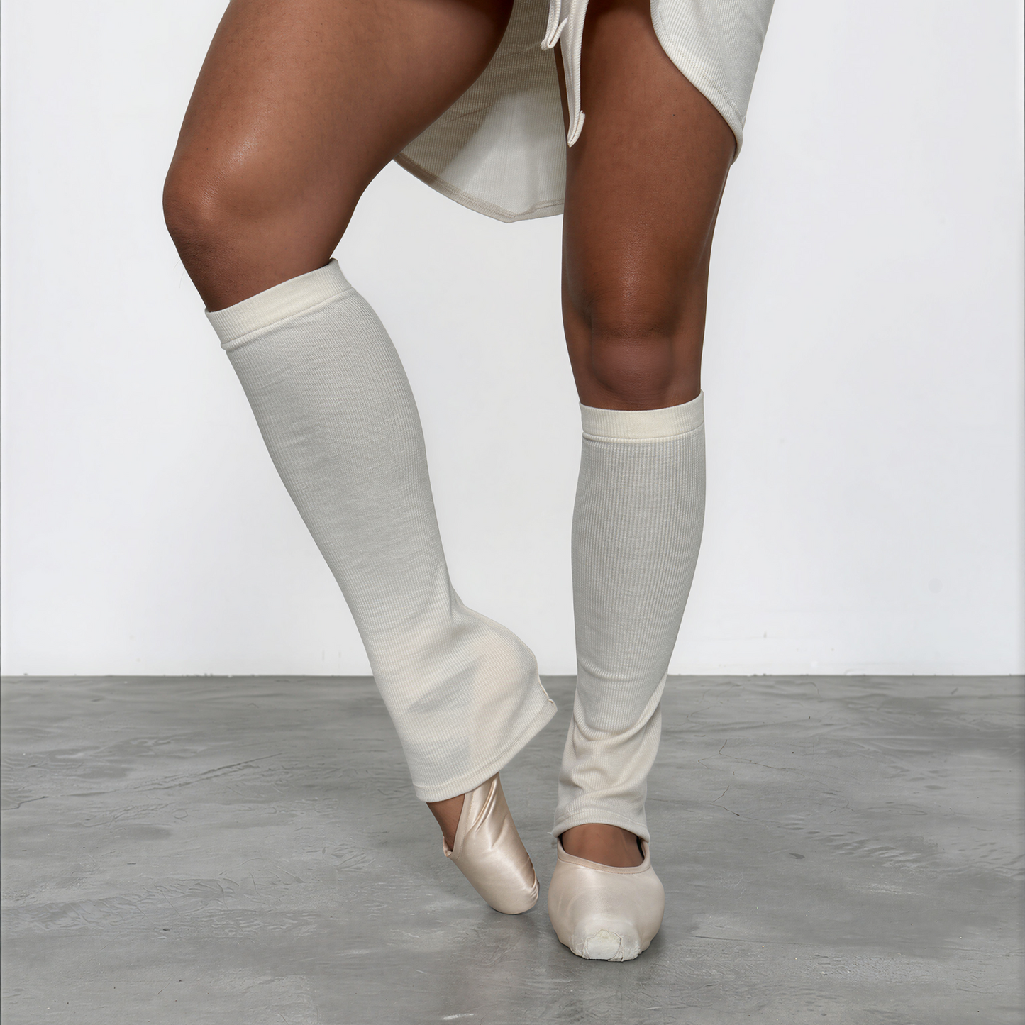 Sweater Knit Knee High Ballet Leg Warmers - Cream Ribbed Knit