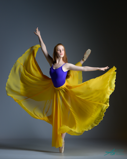 photoshoot flying skirt yellow